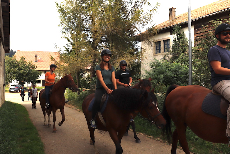 Horseback riding in the Jura 2021
