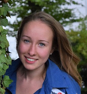  Alexandra Zurlinden